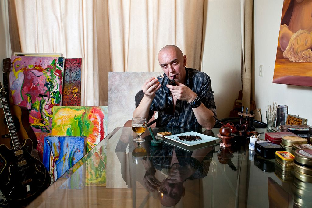 Marcel smokes pipe but is most of all an artist and an epicure. I had a great time photographing him.