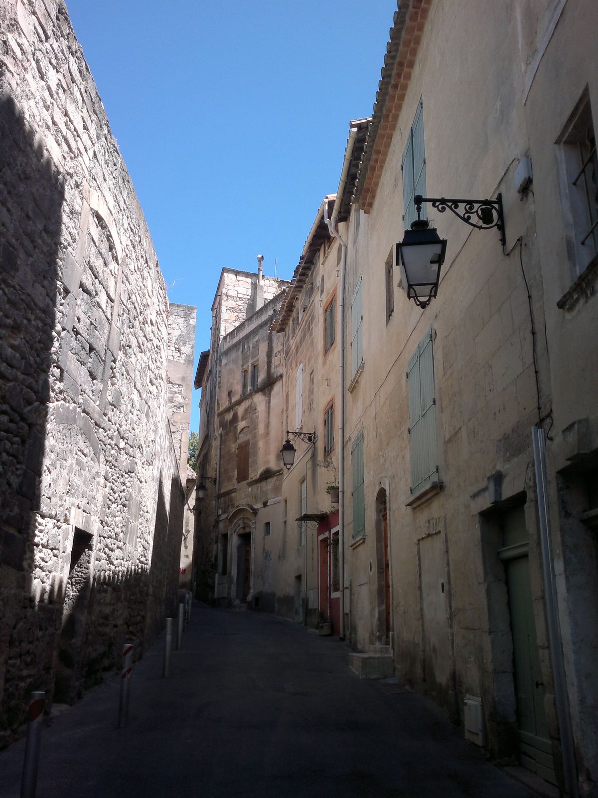 Rue typique du sud de la France