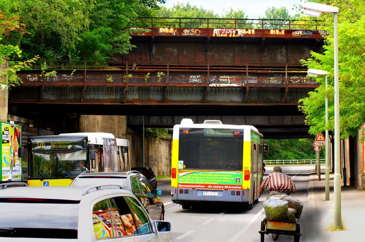 Viel Verkehr auf der Staße