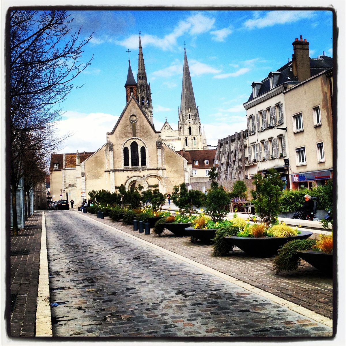 Chartres au printemps