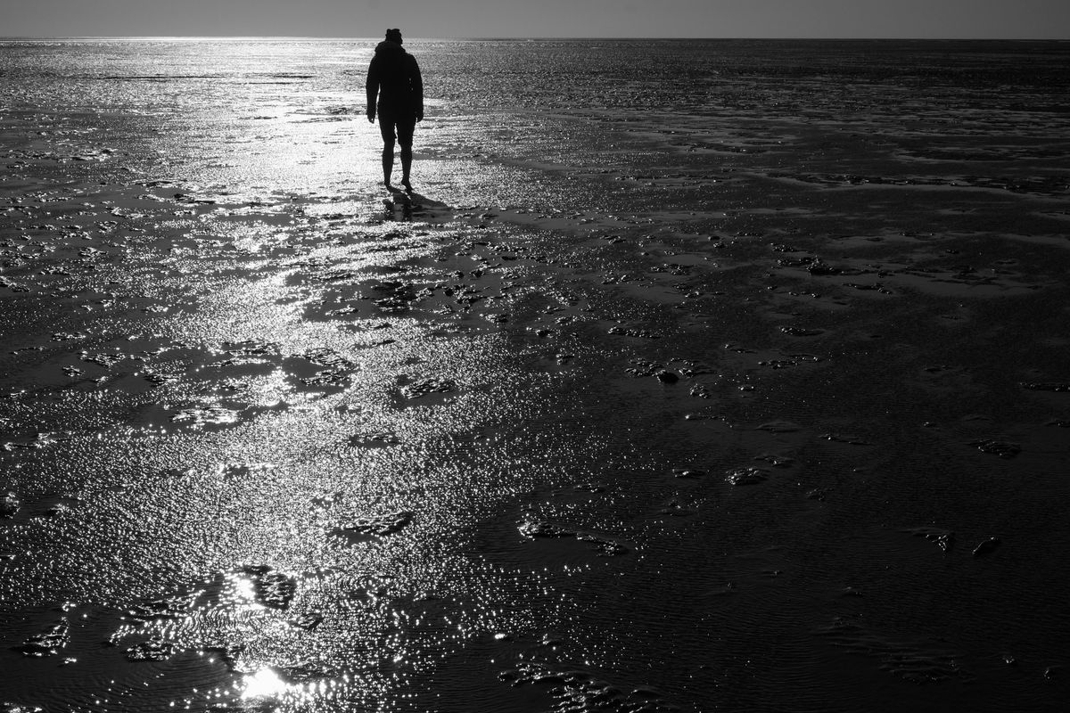 Some late summer light over the german wadden sea. With the view away from the coast it felt like a walk on the moon. Sometimes we travel farther than we thought!