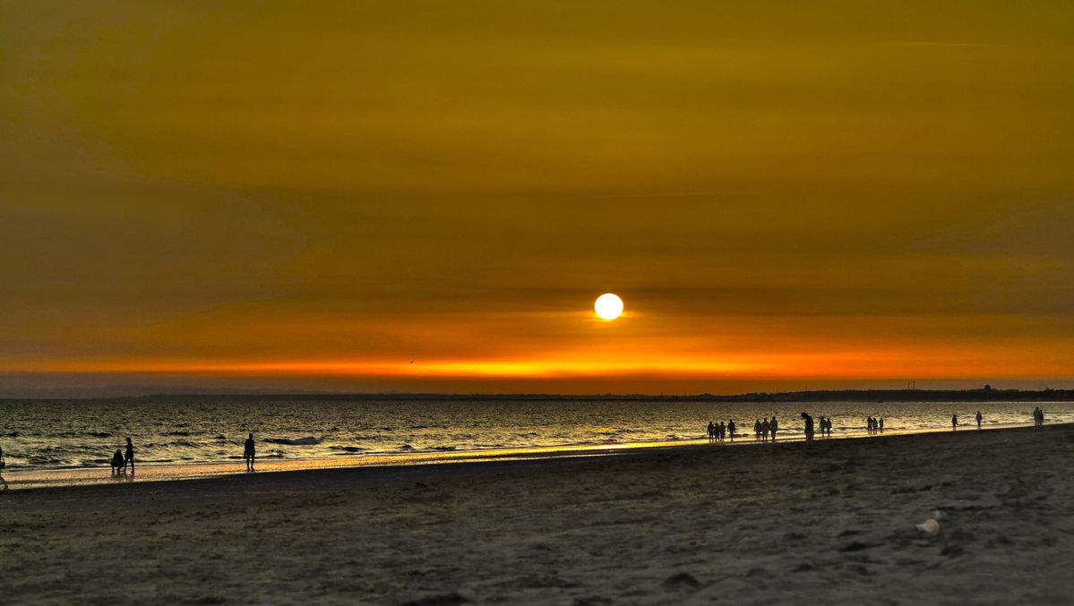 Puesta de sol en Punta Humbría.